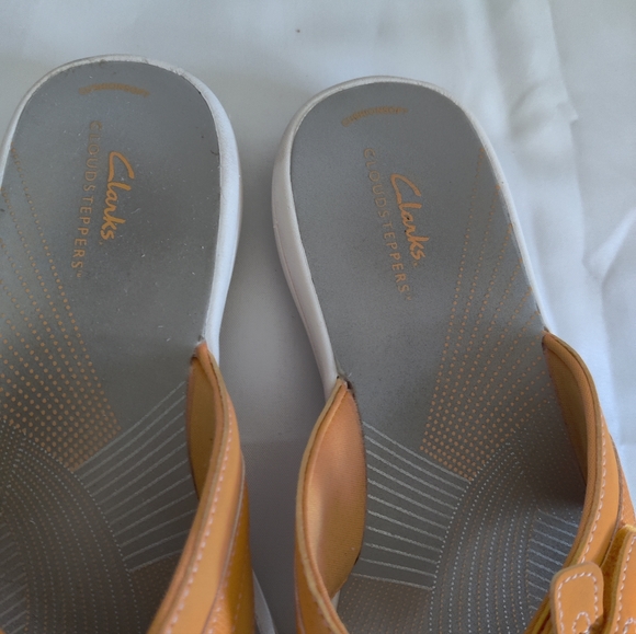 Clark's cloud steppers 8.5 - Picture 2 of 6